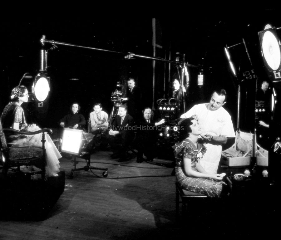 Casting 1929.jpg